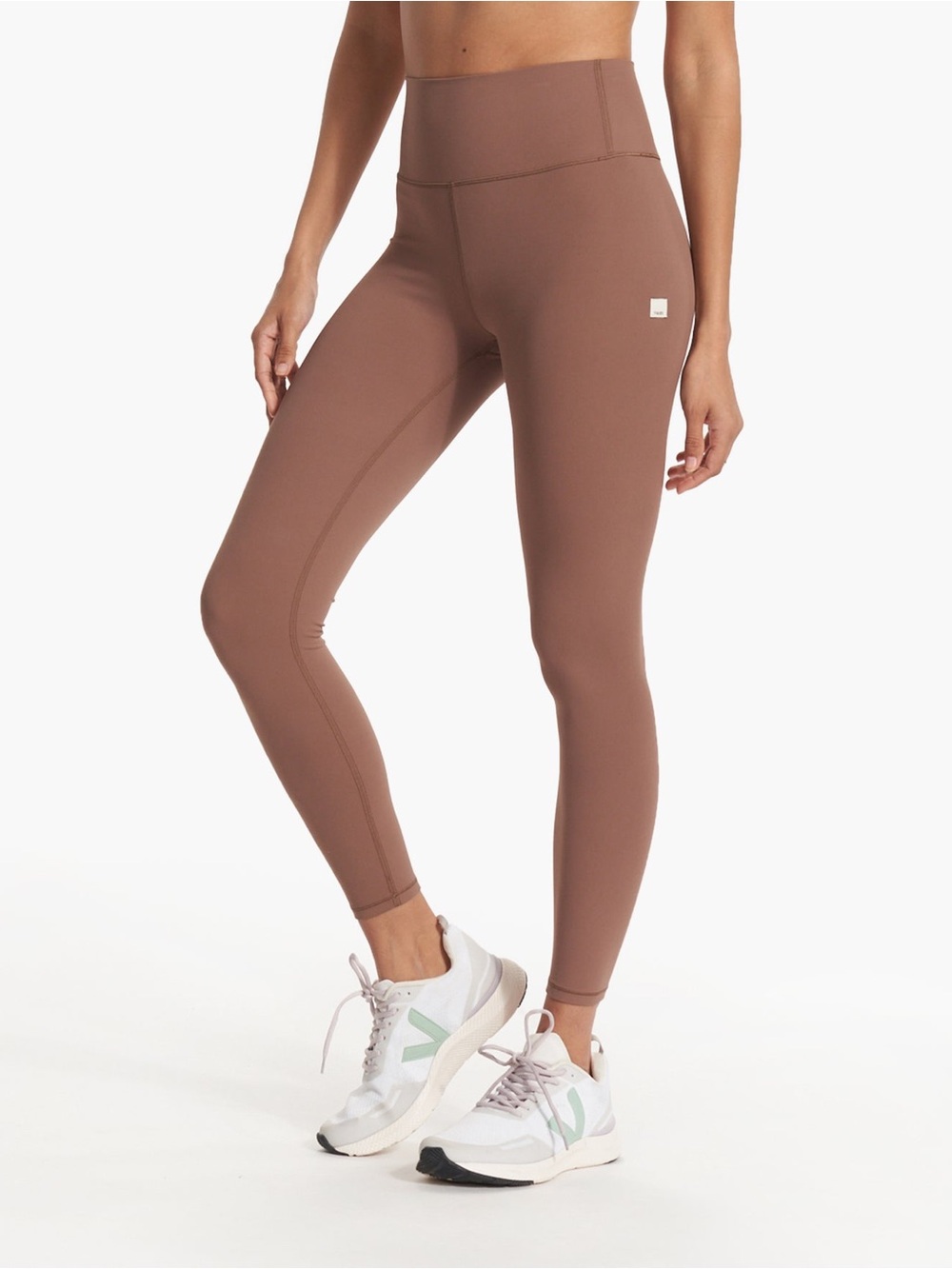 Vuori all the feels leggings. Almond. Size S